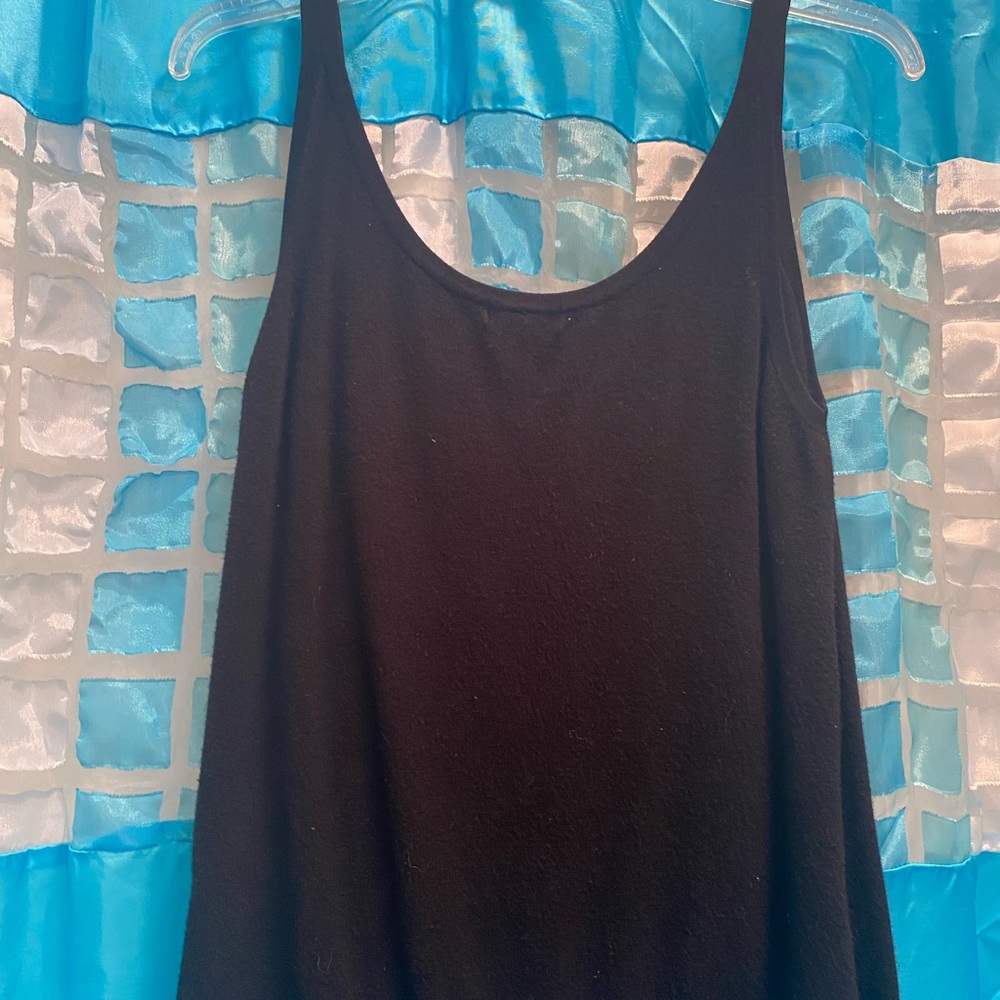 Top with metal detail